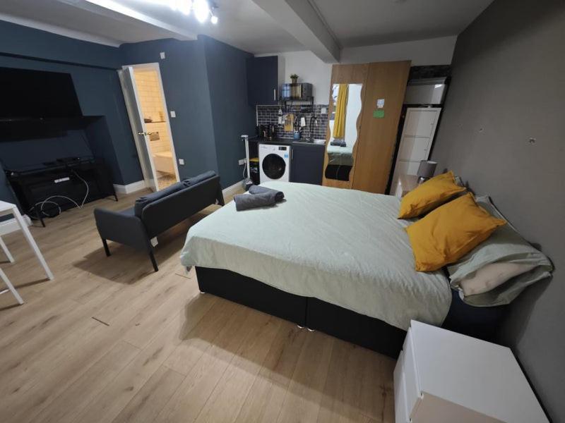 New Studio Flat In Old Street - Zone 1 Apartment London Exterior photo